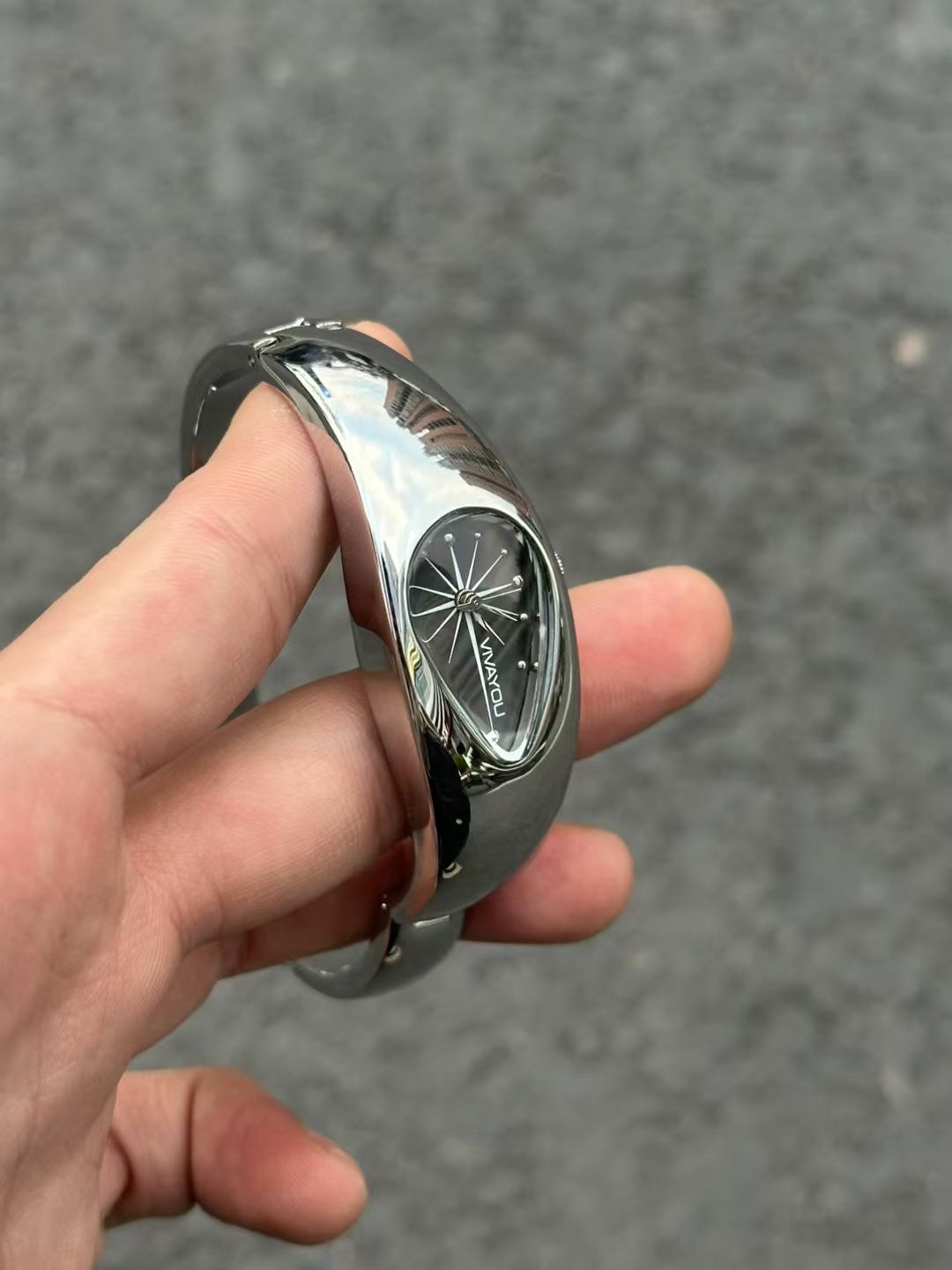 Vela Dripline Watch