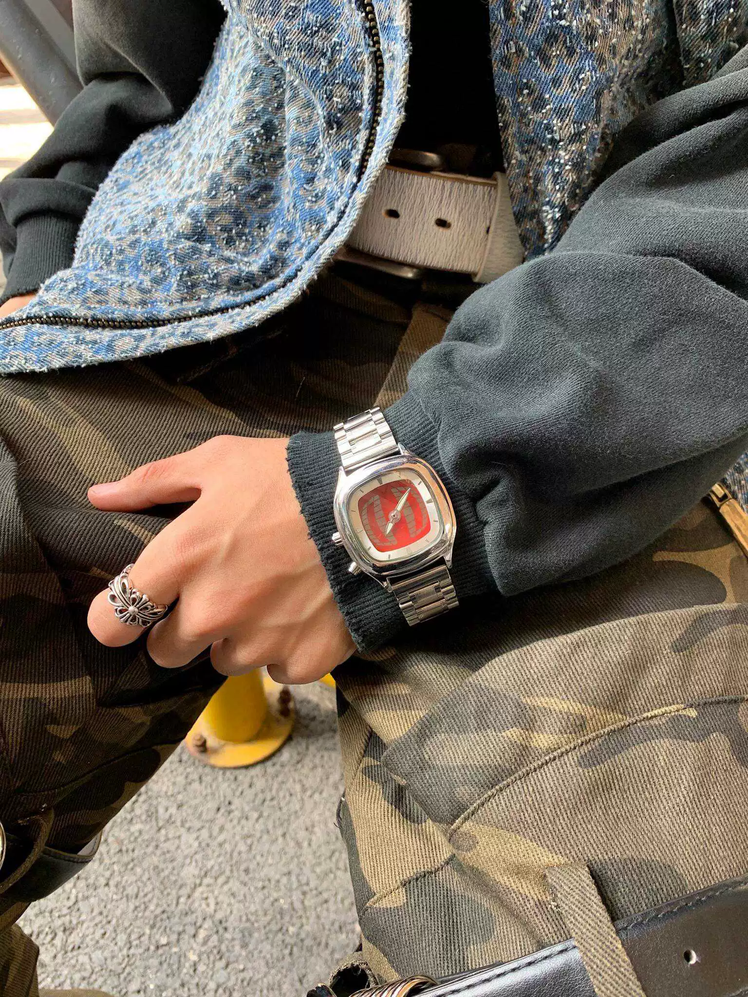 Pulse Big Tick Digital Watch